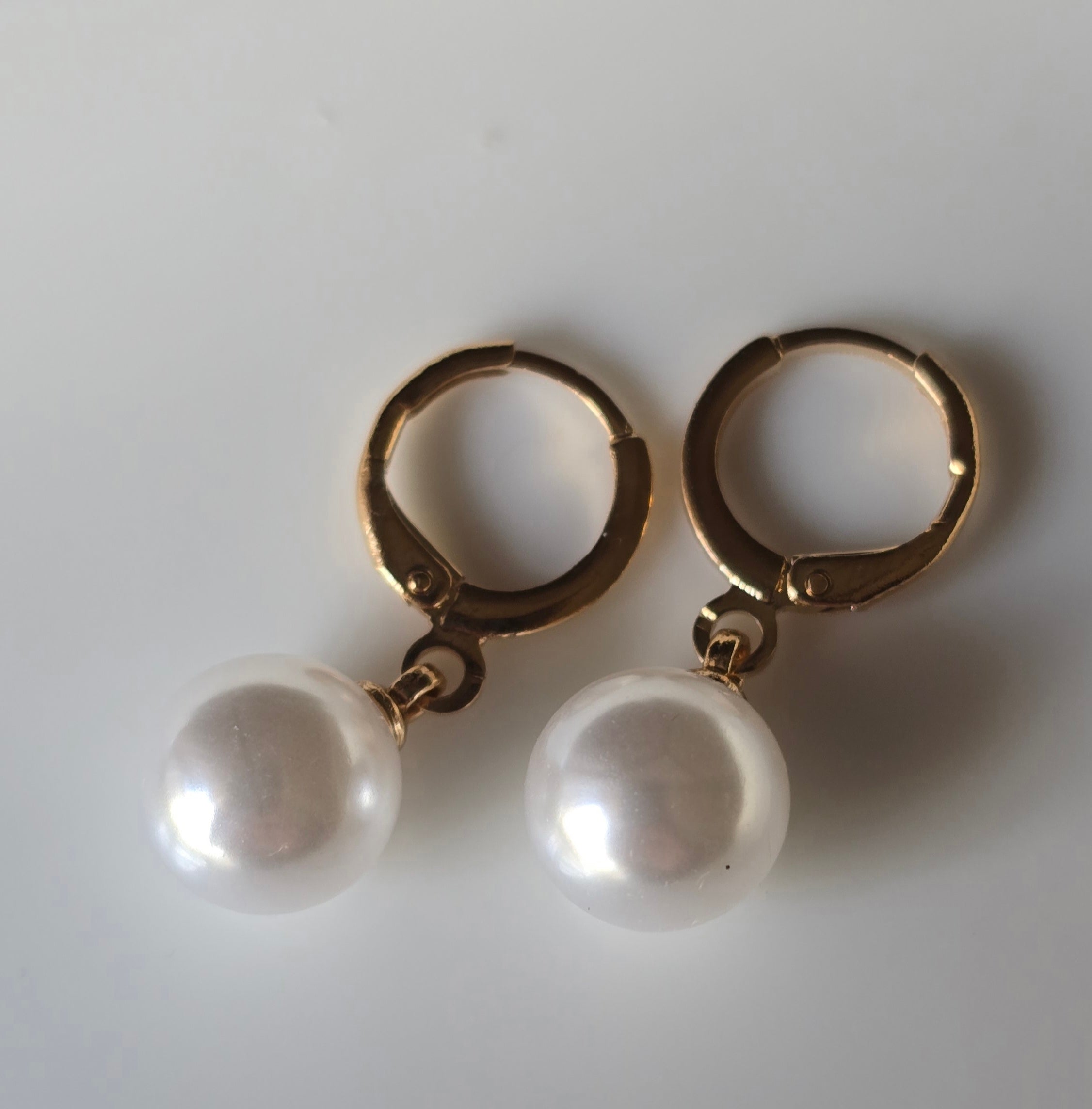 Classic pearl drop