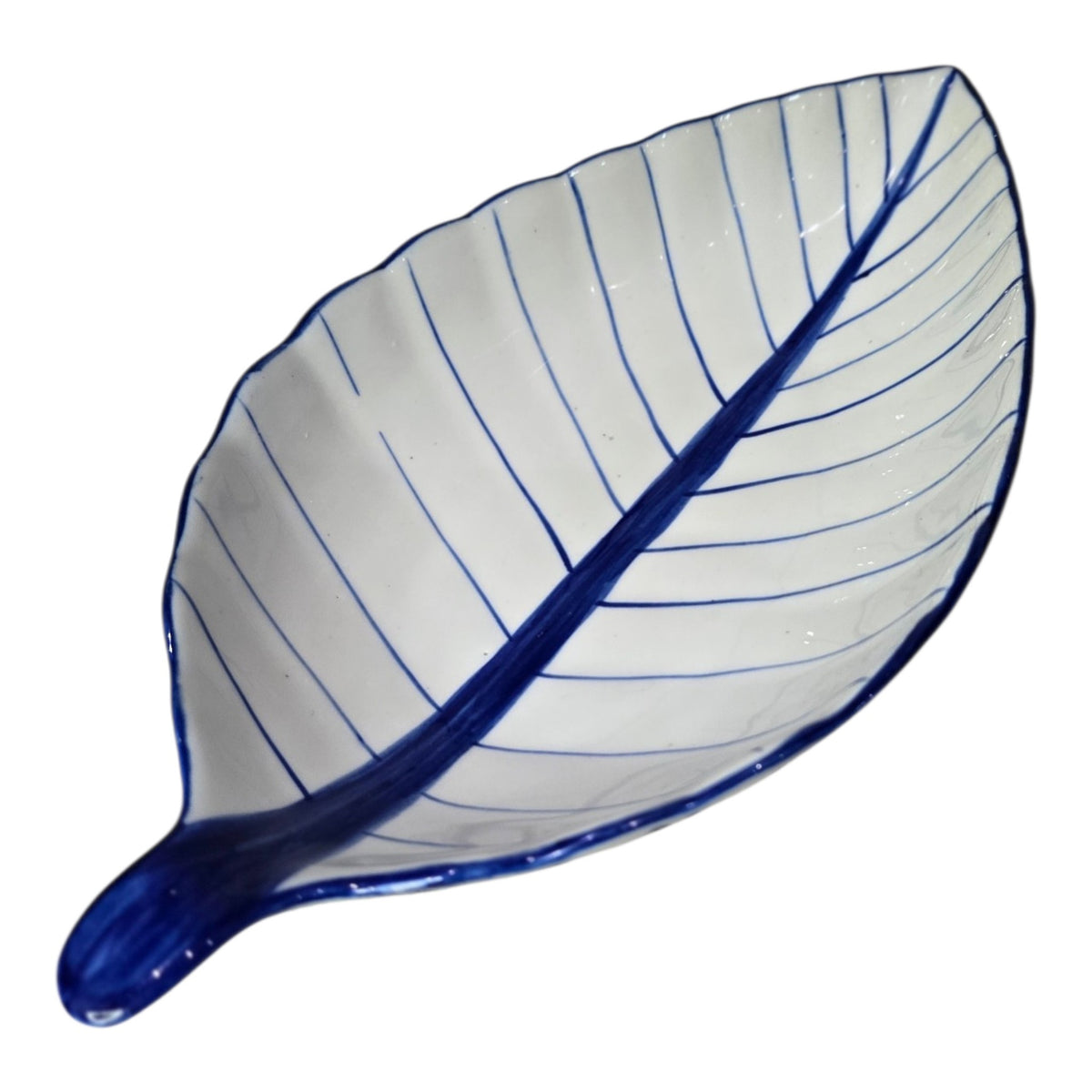 Blue leaf bowl